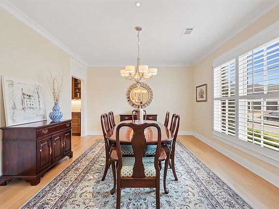 4th image of 1815 Enclave Hollow Ln W