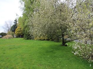 1301 B West Stewart, Puyallup, WA 98371