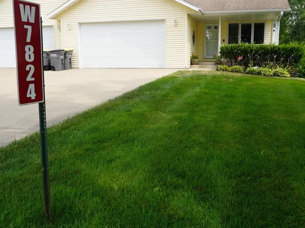 W7824 Maple DRIVE, Onalaska, WI 54650
