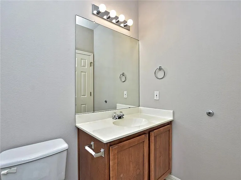 4018 Cargill Dr — Photo 2