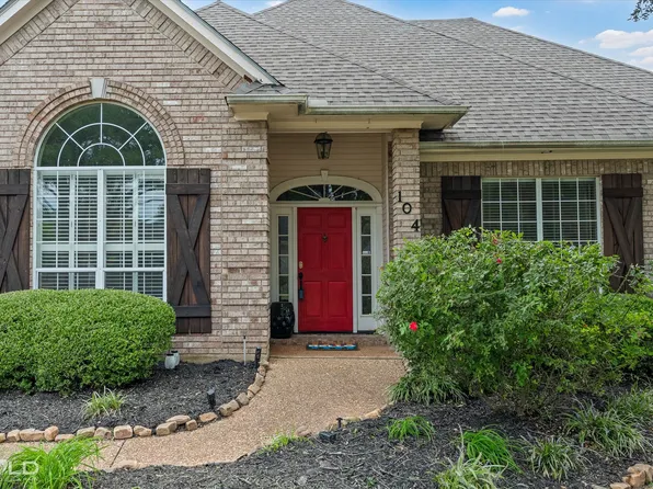 104 Oxford Cir, Bossier City, LA 71111