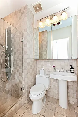 Rented by The Royse Group | media 10