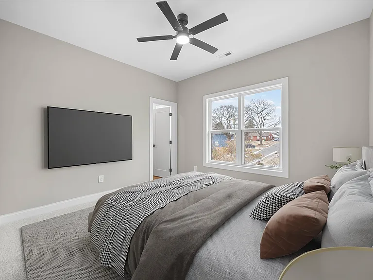 401 Lee St — Photo 25
