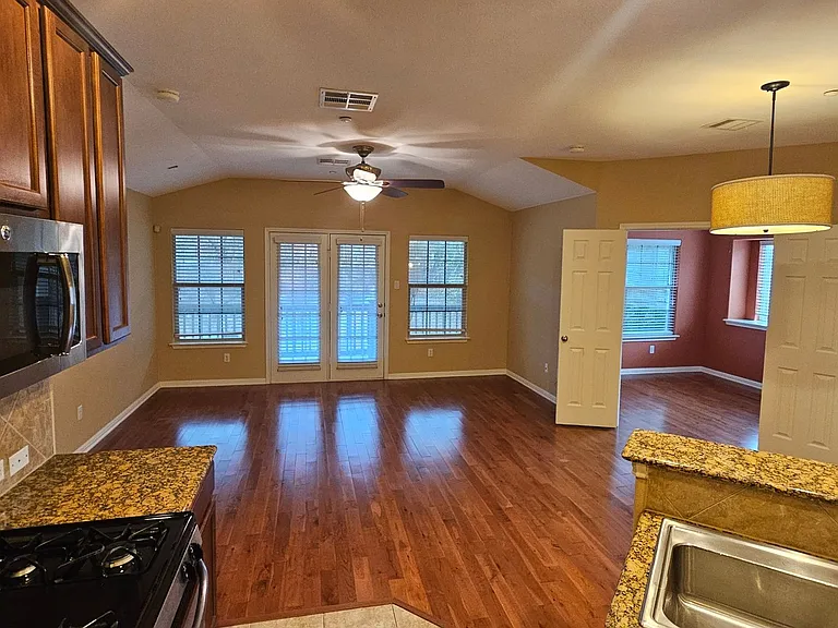 1310 W Parmer Ln #1701 — Photo 9