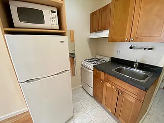 Rented by Natural Habitat Realty