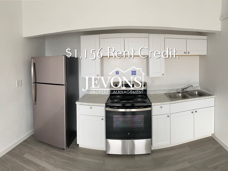 1st image of 6379 Arnold Dr NE #3
