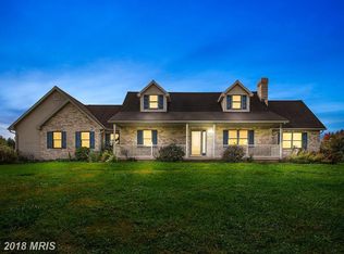 4165 York Rd, New Oxford, PA 17350