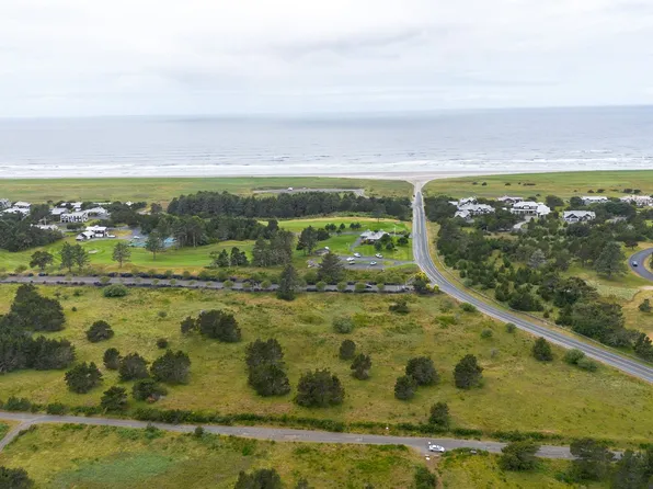 Drummond Dr, Gearhart, OR 97138