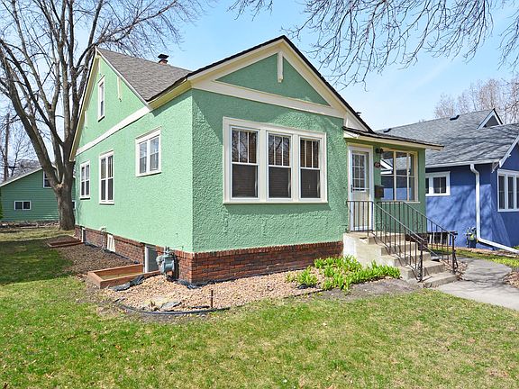 2nd image of 3727 Vincent Ave N