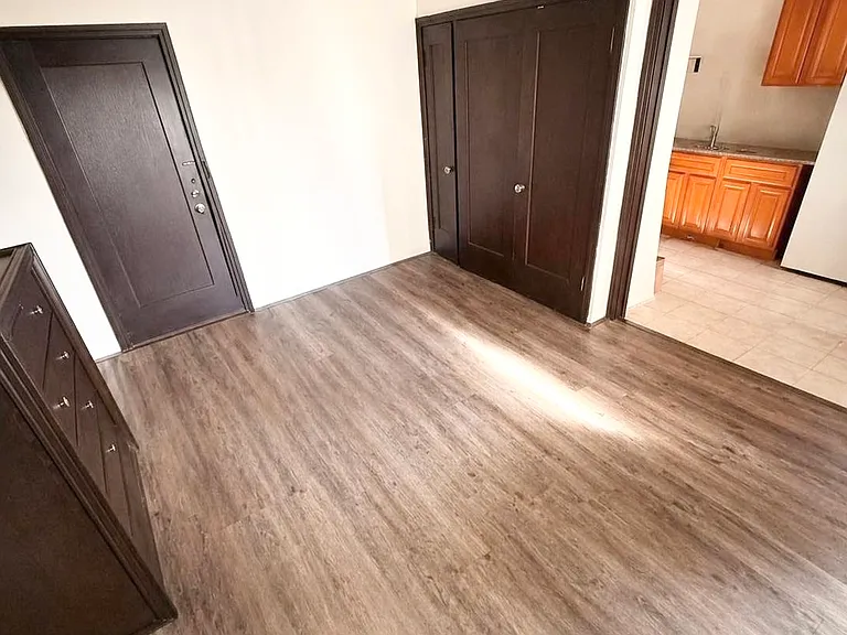 2555 Virginia St #206 — Photo 1