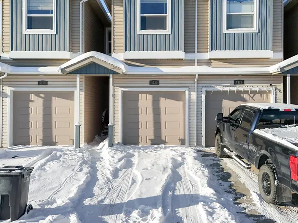 4920 46th St, Drayton Valley, AB T7A 1H4