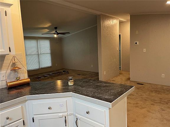 4th image of 635 Old Wesley Chapel Rd