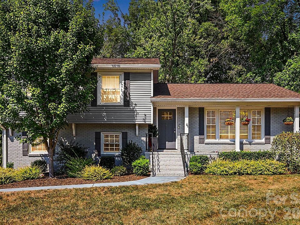 1st image of 5621 Alanhurst Pl