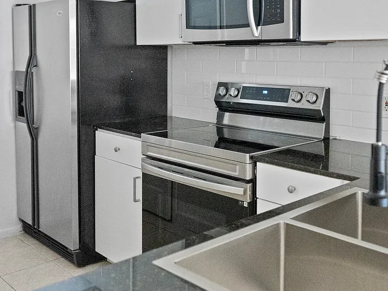 1725 Palm Cove Blvd #2205 — Photo 18