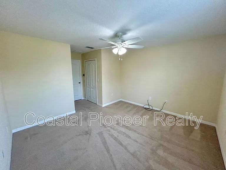 2123 Roanoke Springs Dr — Photo 34