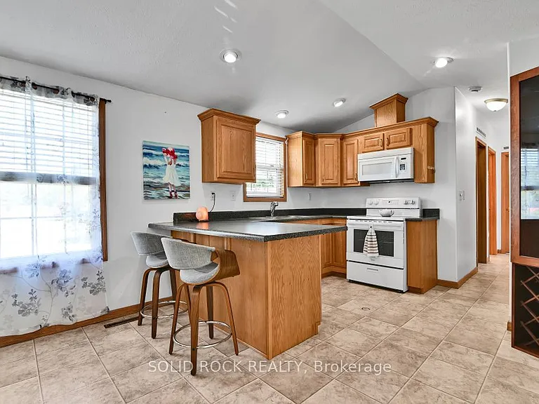 3535 Saint Joseph Blvd #90 — Photo 20
