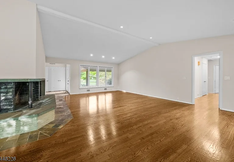 29 Wayside Pl — Photo 8