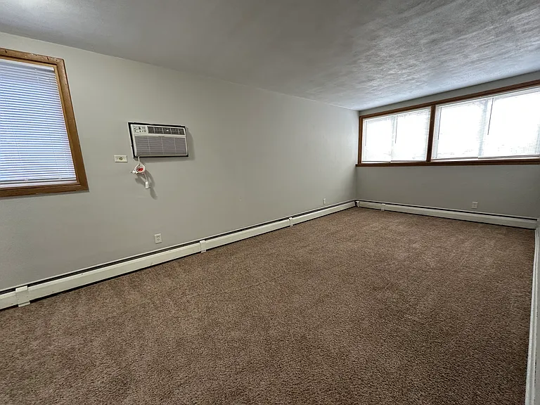 2417 Elliot Ave #1 — Photo 8