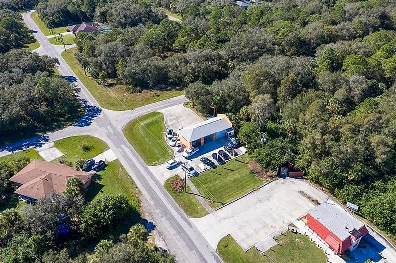 1st image of 15182 Dahlgren Ave