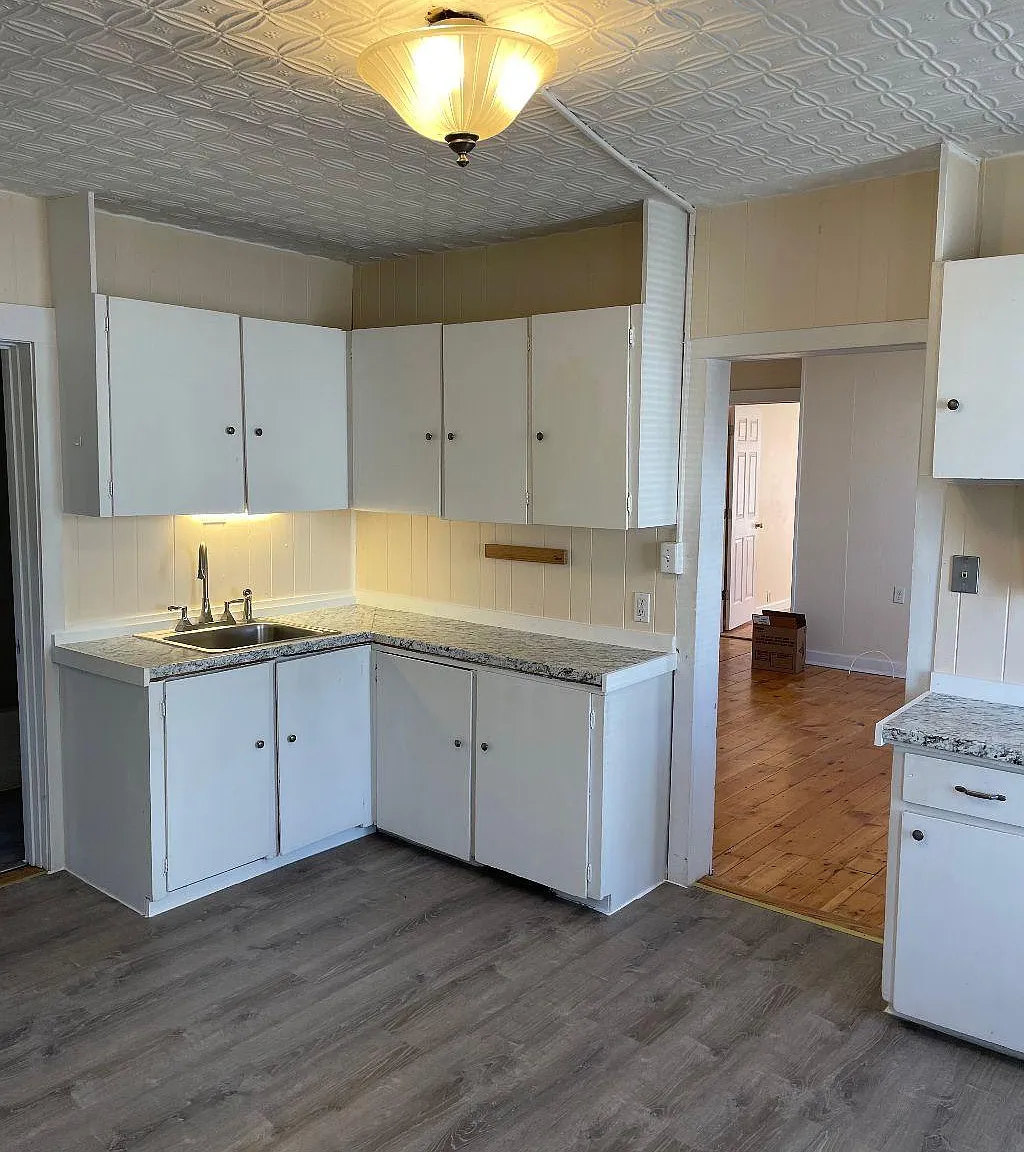 2 bed, $1,795 — Photo 4