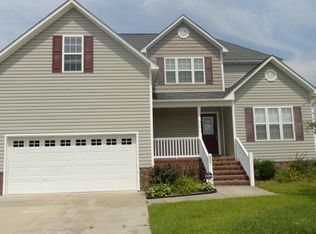 207 Emerald Ridge Rd, Jacksonville, NC 28546