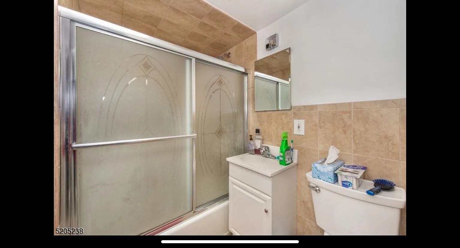 114 Glover Ave — Photo 3