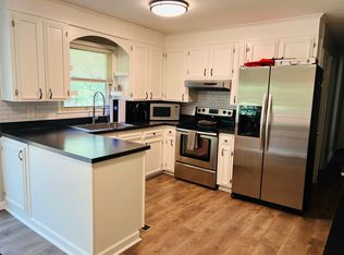 2114 Kent Dr, Newton, NC 28658