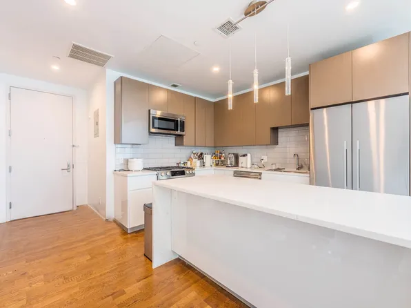 27-17 42nd Road image 16 of 43