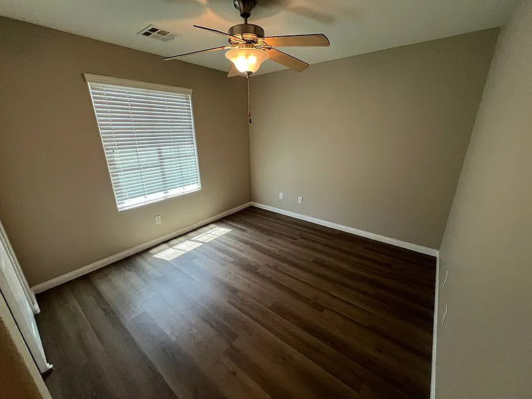10626 Shiny Skies Dr — Photo 33