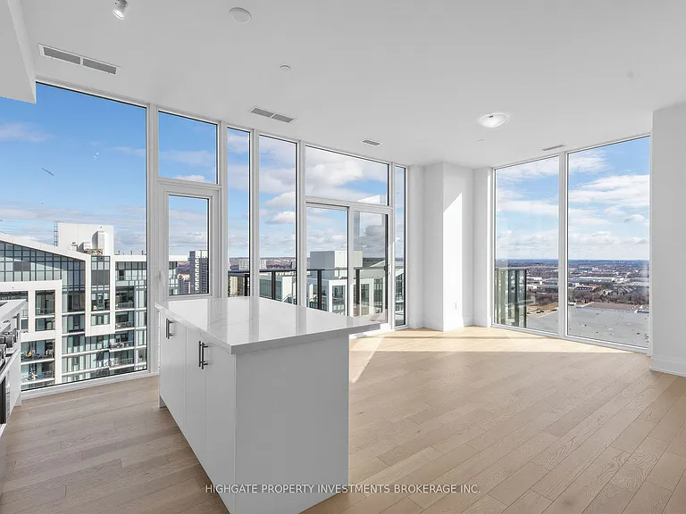 27 Korda Gate #Penthouse 107 — Photo 6
