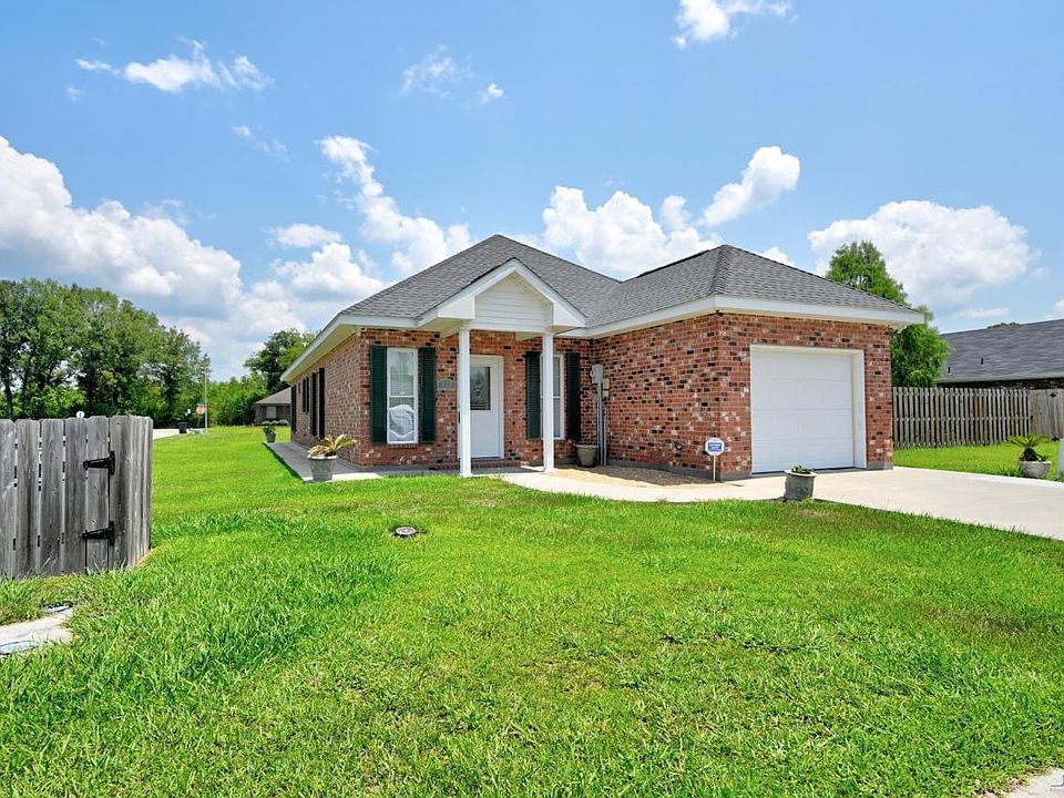 225 Jolie Oaks Blvd, Thibodaux, LA 70301 Zillow