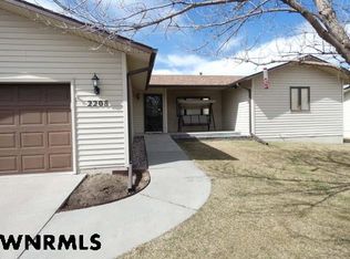 2208 Avenue N, Scottsbluff, NE 69361