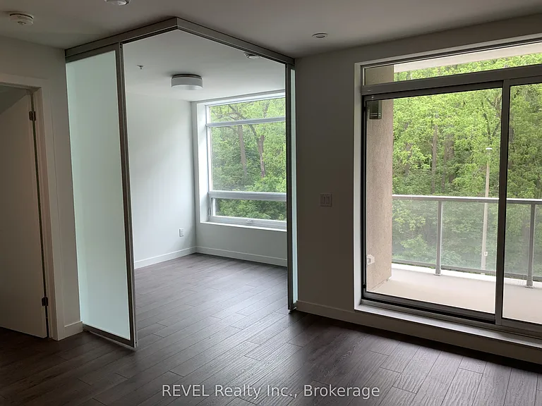 455 Charlton Ave E #301 — Photo 4