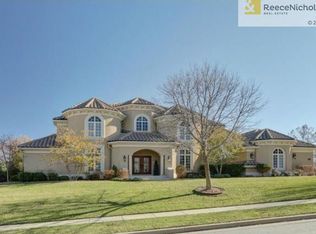 6529 Ridge Rd, Parkville, MO 64152