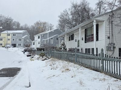 37 Gates Rd, Worcester, MA, 01603