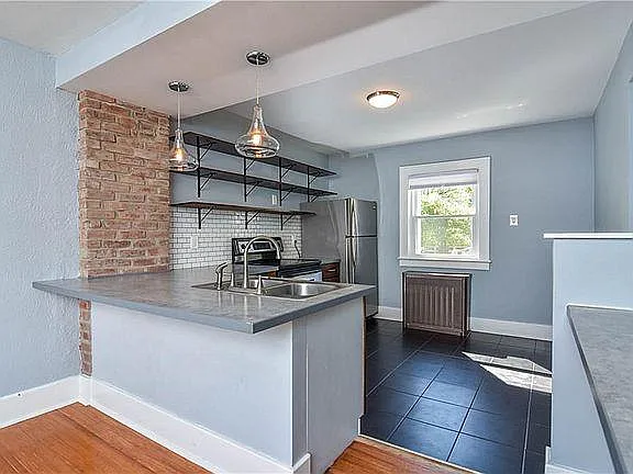Building Photo - 9 Belgard St