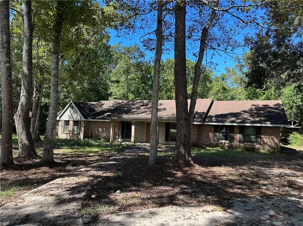 806 Rosedown Dr, Pearl River, LA 70452