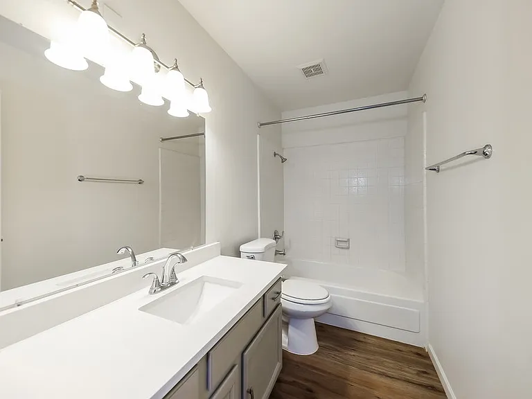 6630 W Poinsettia Dr — Photo 15