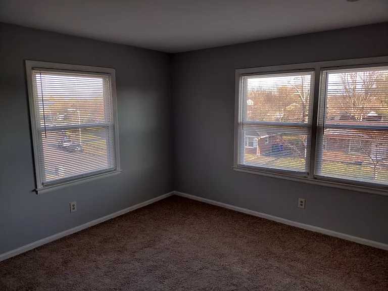2163 Cypress Dr #B — Photo 6