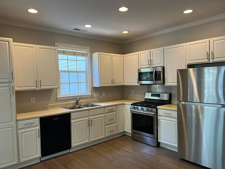 6034 Four Townes Ln — Photo 12
