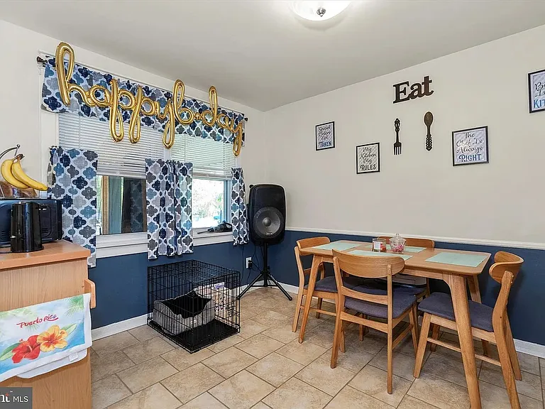 258 Birch Ave — Photo 13
