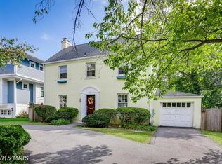 5122 Fairglen Ln, Chevy Chase, MD 20815