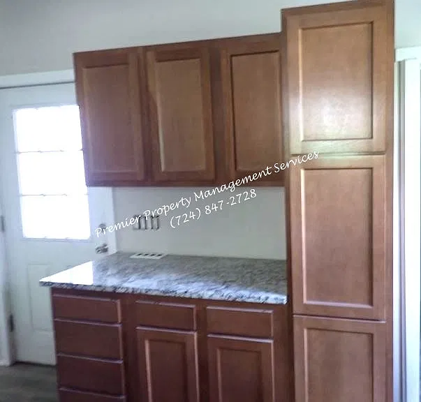 1129 Main St — Photo 15