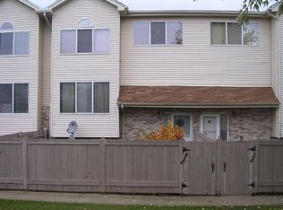 452 Park Ridge Ln UNIT C, Aurora, IL 60504