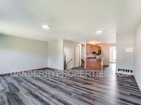 1109 N Byrne Rd, Toledo, OH