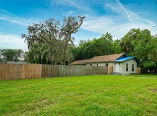 940 E Carolina Ave, Deland, FL 32724