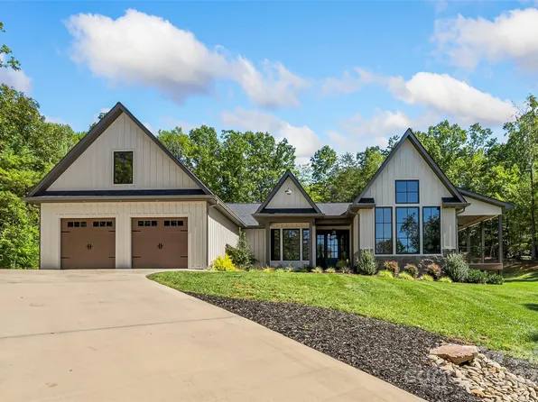 204 Old Mill Dr, Morganton, NC 28655