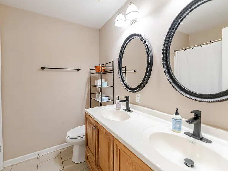135 Jolie Oaks Blvd — Photo 10