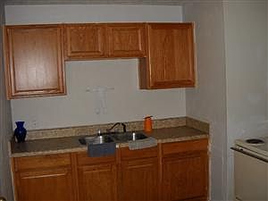 3rd image of 4206 N 31st St