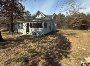 20369 Parkside Dr, Chandler, TX